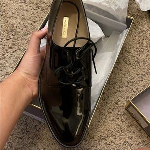 Brand new Louise et cie formal shoes